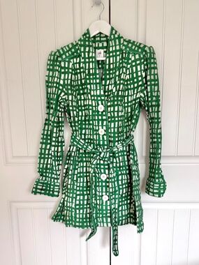 CAbi Circuit Jacket Belted Linen Blend Green Print Style #6025 Size M